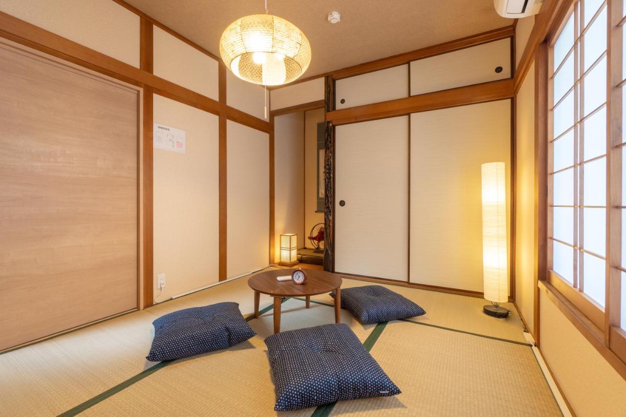 Tsukiyume Kan - House With Parking, 10Mins To Usj, Tennoji, Namba Osaka Exterior photo