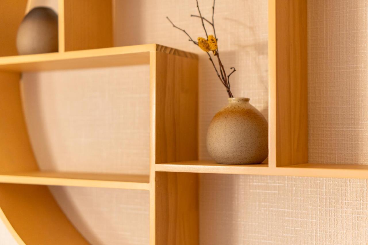 Tsukiyume Kan - House With Parking, 10Mins To Usj, Tennoji, Namba Osaka Exterior photo